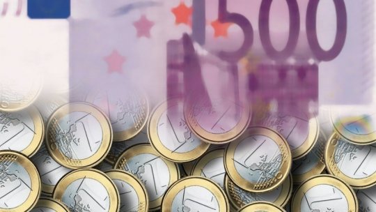 România nu îndeplineşte condiţiile pentru trecerea la moneda unică europeană
