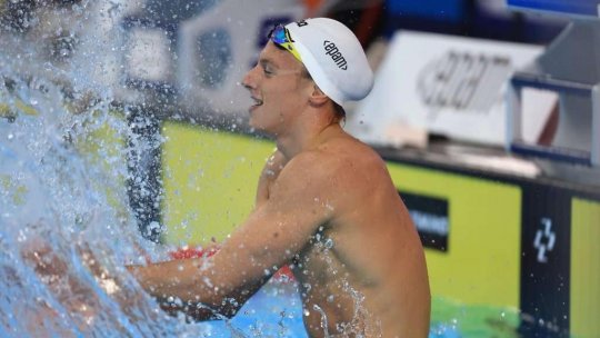 Trei noi medalii pentru România la Campionatele Europene de înot pentru juniori » Robert Badea dubla de aur în probele de mixt!