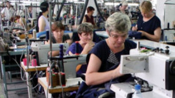 ANPC a aplicat amenzi de peste 3,4 milioane de lei unor agenţi care comercializau produse textile