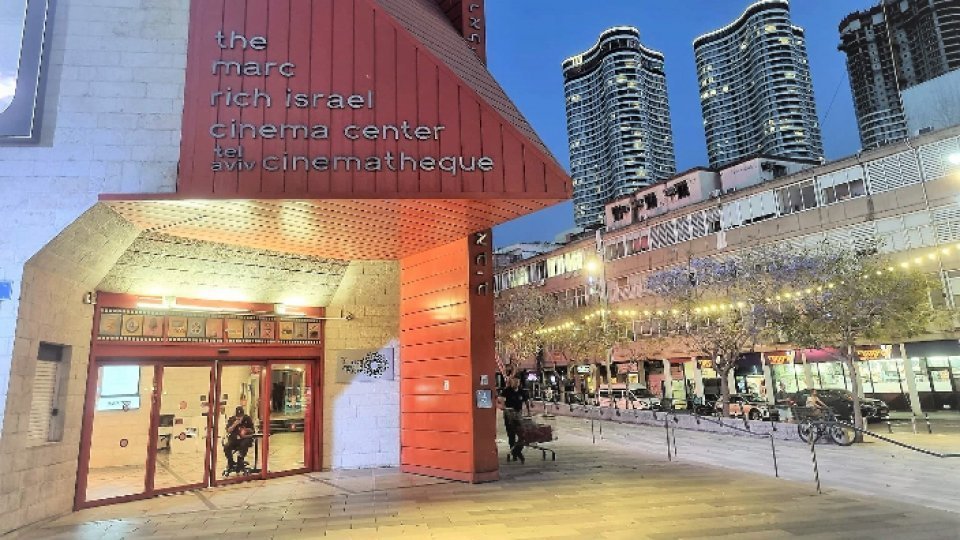 Iranul a lansat încă o salvă de rachete asupra Israelului