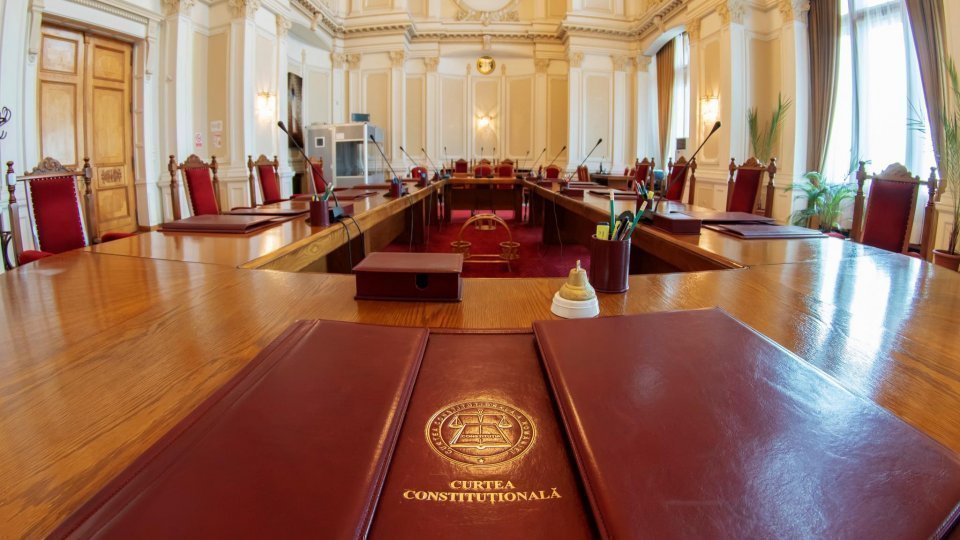 Curtea Constituţională reia dezbaterile asupra proiectului de lege privind reforma pensiilor magistraţilor