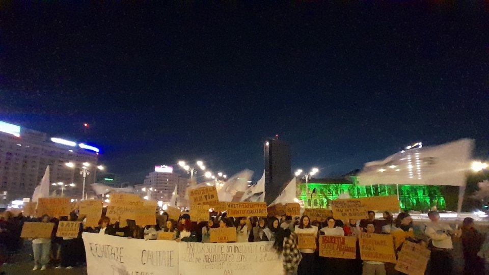 Proteste ale studenților în mai multe orașe din țară