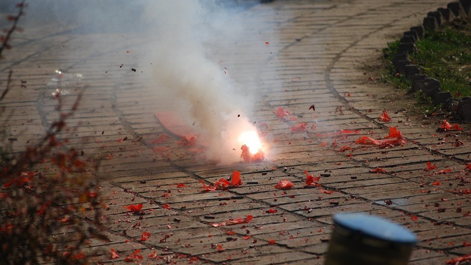 Comercializarea petardelor continuă să fie o problemă