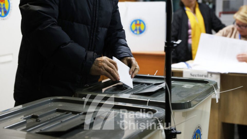 Cei mai mulţi dintre cetăţenii români de peste hotare care au votat deja, peste 3.200, sunt în Republica Moldova