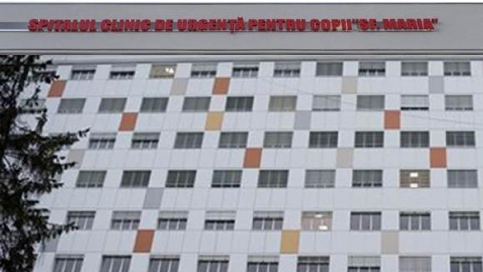 DSP Iaşi va recolta noi probe de apă de la Spitalul de Urgenţă pentru Copii Sfânta Maria