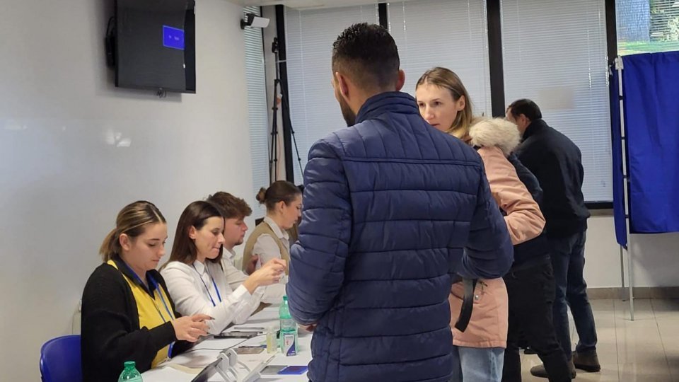 123.613 de români au votat în Italia