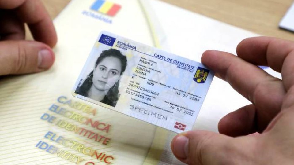 Cetăţenii din diaspora vor putea obţine o carte de identitate eliberată de statul român