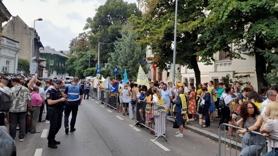 Sindicaliştii din învăţământ vor picheta miercuri Ministerul Educaţiei