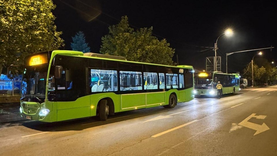 Autobuzele STB vor fi puse gaj în contul datoriilor la ANAF