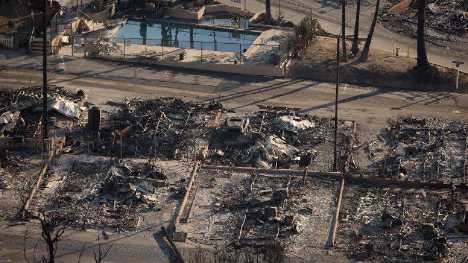 Un nou incendiu de vegetaţie a izbucnit în zona Los Angeles