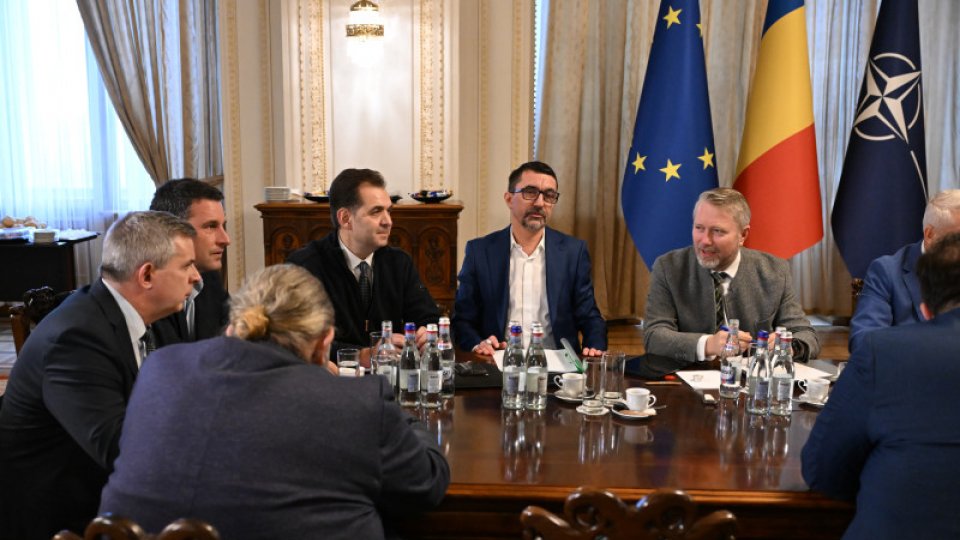 Reprezentanţii partidelor pro-europene reiau sâmbătă discuţiile