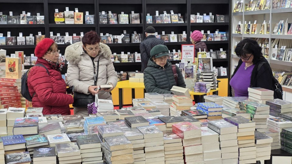 Peste 180 de edituri prestigioase sunt prezente la Târgul de carte GAUDEAMUS Radio România