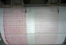  &Icirc;nregistrare de la observatorul seismic Muntele Roşu.