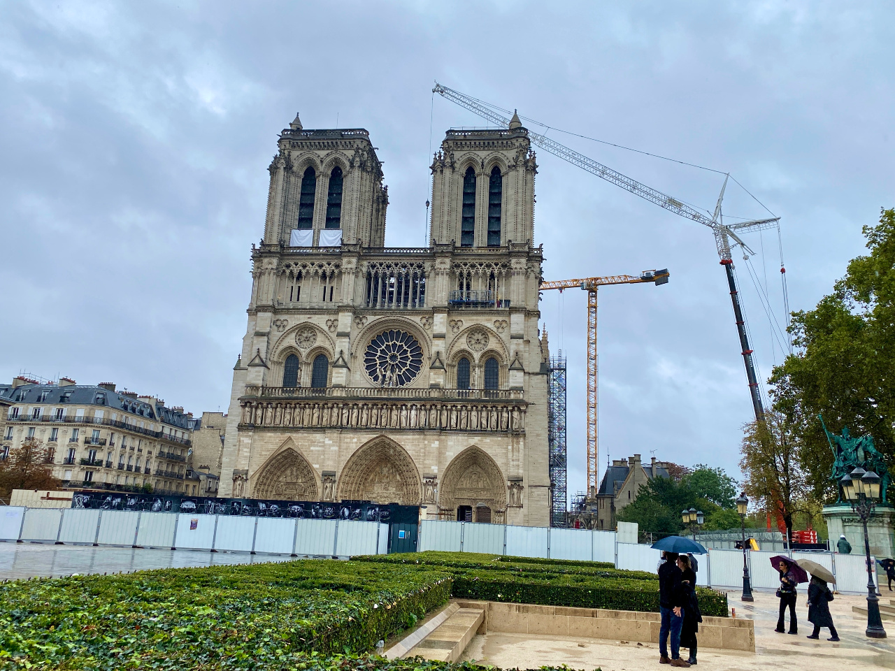 Catedrala Notre-Dame din Paris.