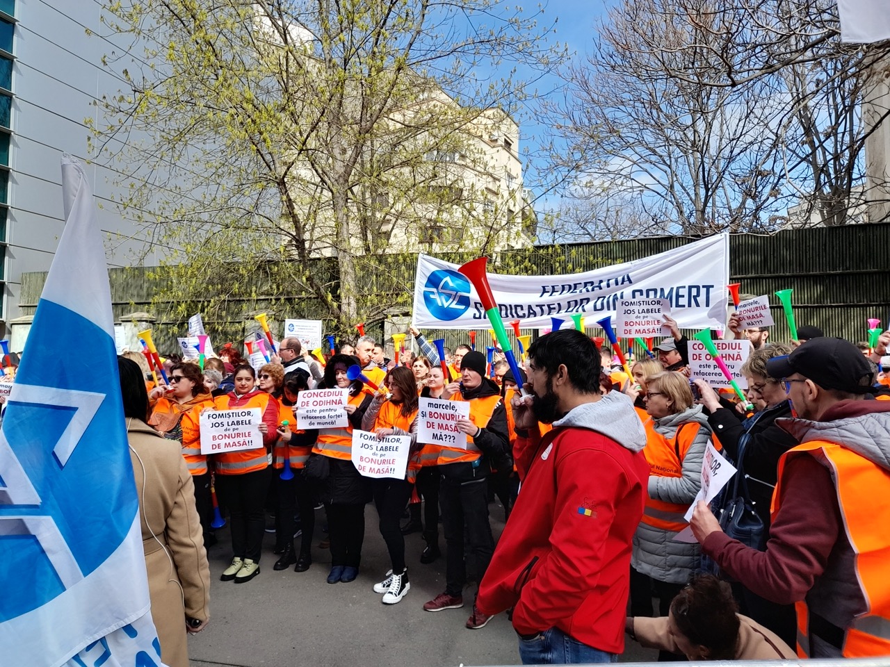 Protest al angajaților din comerț, București, 18 martie 2024.