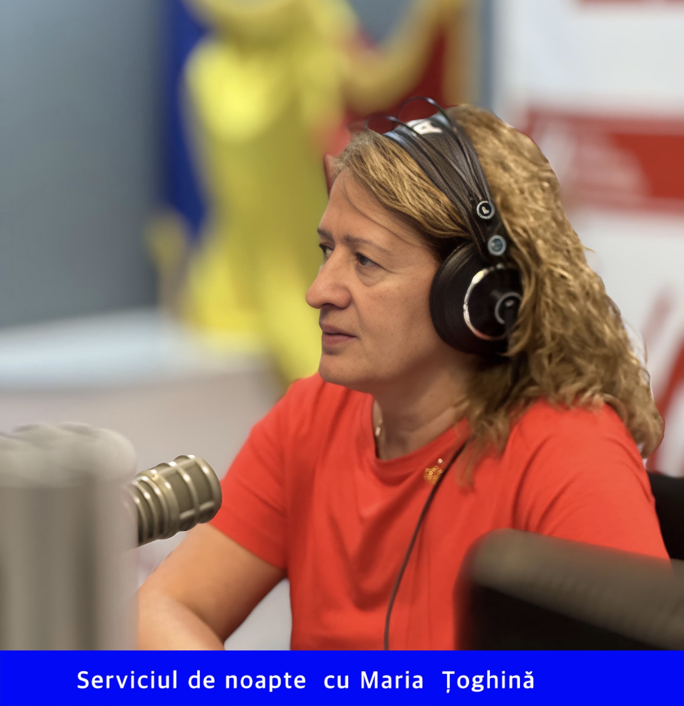 Maria Țoghină, jurnalist Radio România, realizatoarea emisiunii Serviciul de noapte.