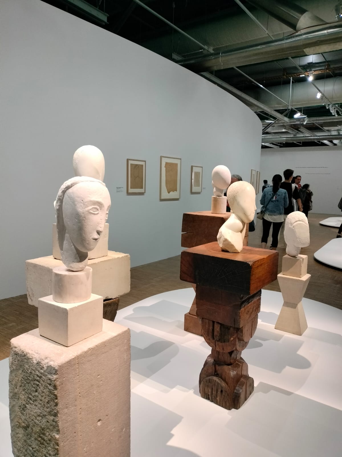 Retrospectiva „Brâncuși” de la Paris.