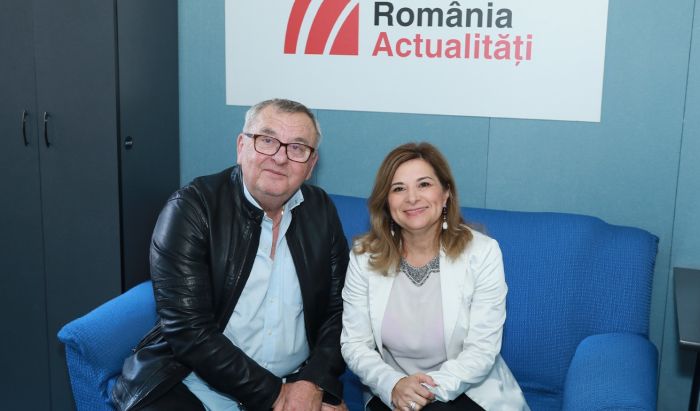 Mihai Baron, la Radio România Actualități, alături de Luminița Voinea, realizator Românii de pretutindeni.